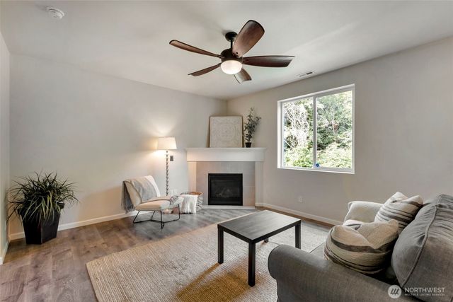 14206 67th Avenue E, Puyallup, WA 98373