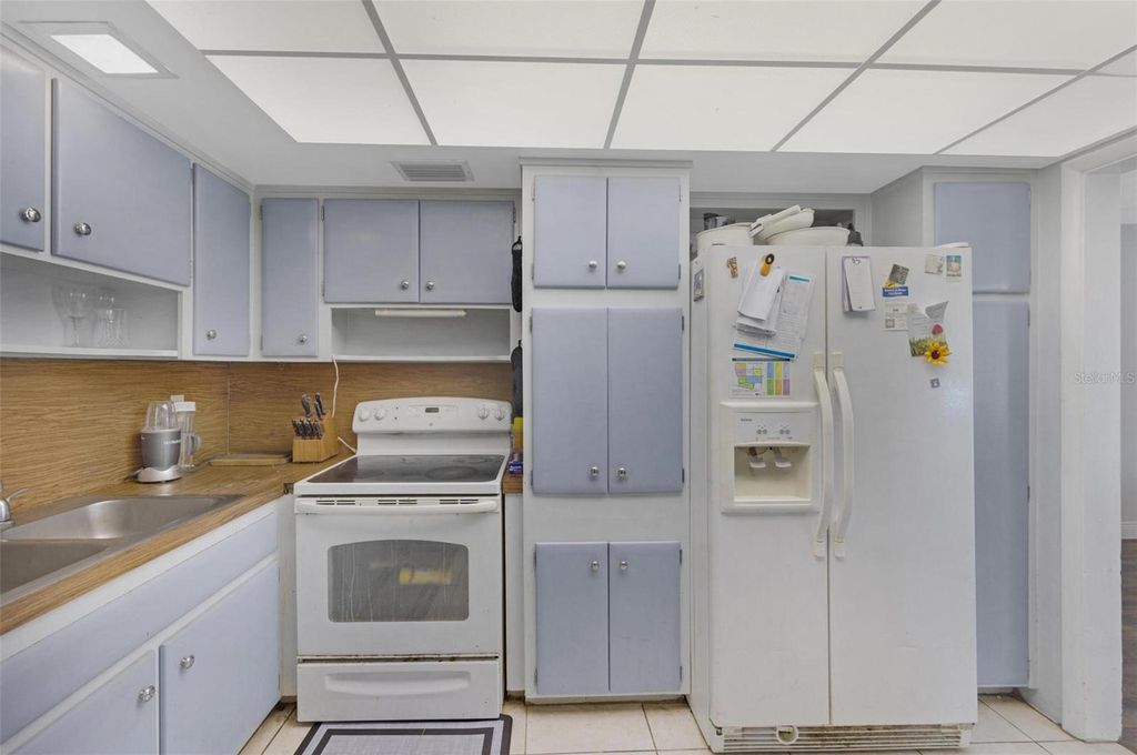 Image 13 of property listing at 6101 PINE TERRACE, Plantation, FL 33317