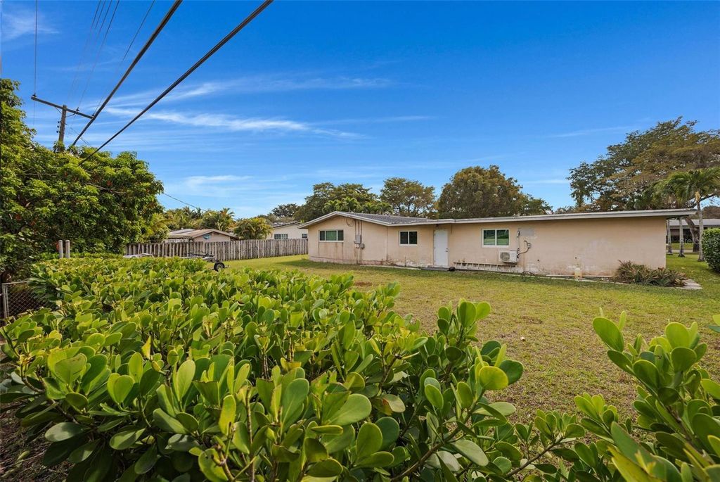 Image 37 of property listing at 6101 PINE TERRACE, Plantation, FL 33317