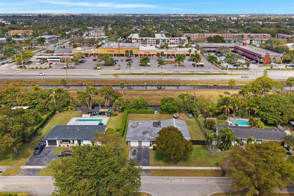 Image 50 of property listing at 6101 PINE TERRACE, Plantation, FL 33317