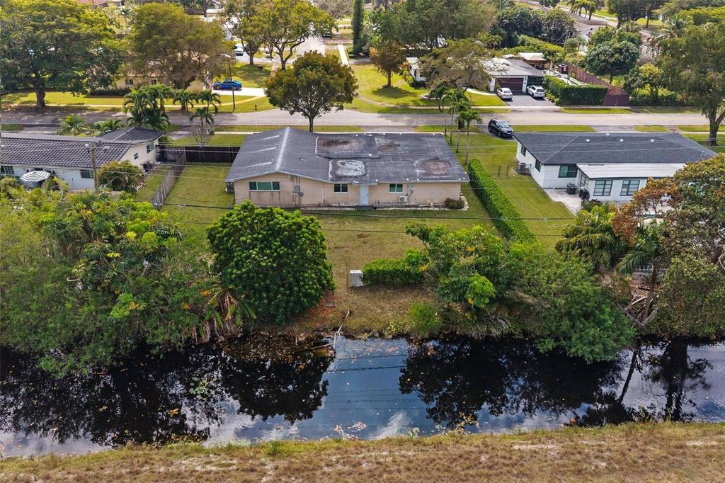 Image 54 of property listing at 6101 PINE TERRACE, Plantation, FL 33317