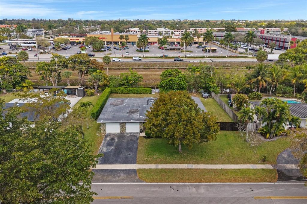 Image 58 of property listing at 6101 PINE TERRACE, Plantation, FL 33317
