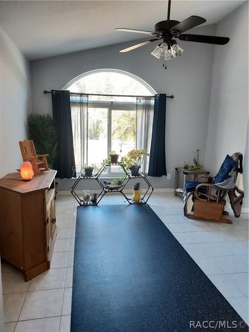 9306 E Gospel Island Road, Inverness, FL 34450