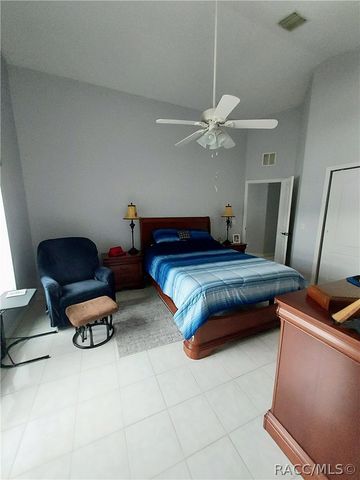 9306 E Gospel Island Road, Inverness, FL 34450