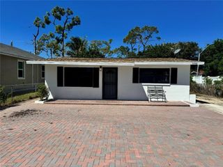 5448 9th AVE, Fort Myers, FL 33907