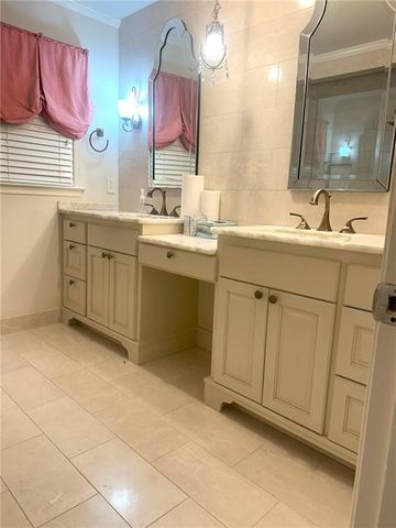 271 Weatherstone Parkway, Marietta, GA 30068