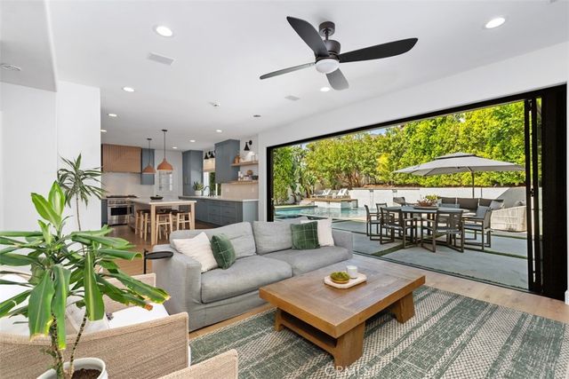 5 Wild Rose Pl, Aliso Viejo, CA 92656