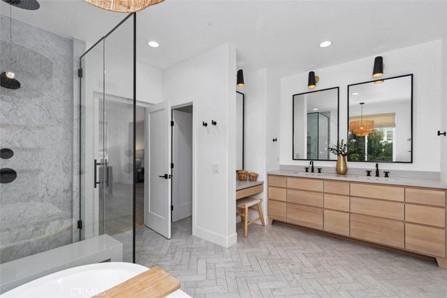 5 Wild Rose Pl, Aliso Viejo, CA 92656