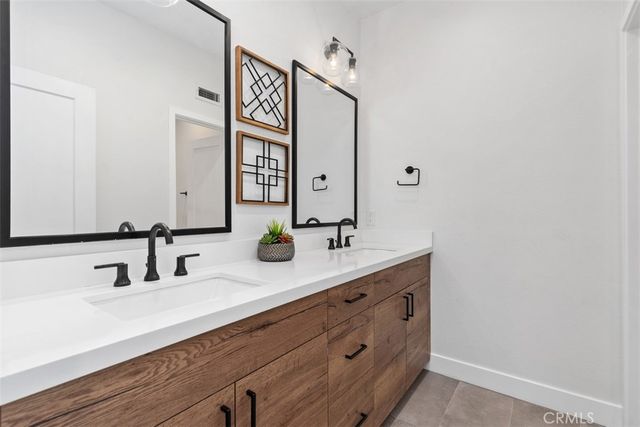 5 Wild Rose Pl, Aliso Viejo, CA 92656