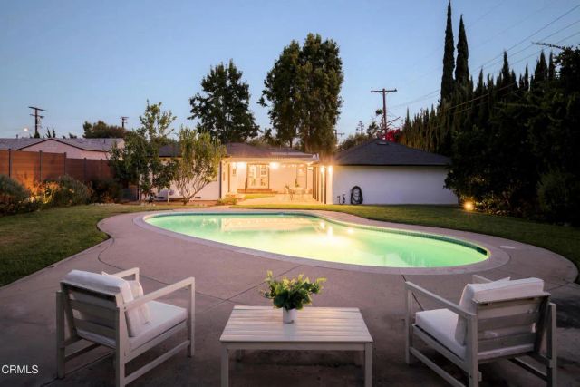 1317 Orange Avenue, Monrovia, CA 91016