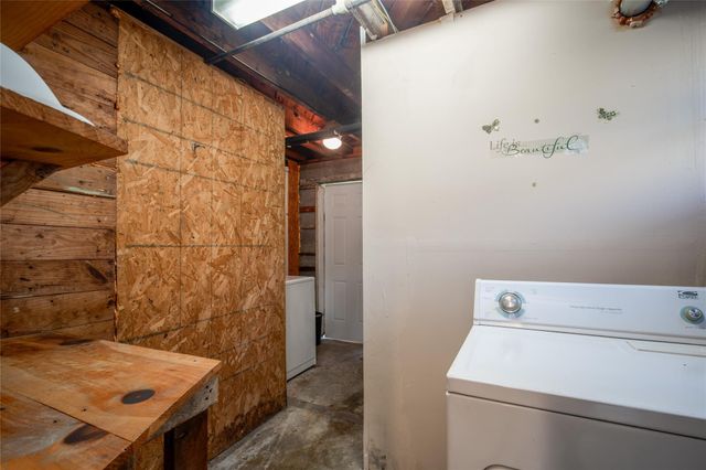 1911 Forest Hill Boulevard 2, Houston, TX 77023