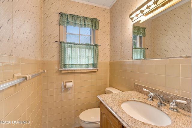 78 Clinton Avenue, Eatontown, NJ 07724
