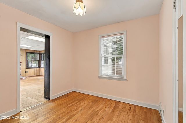 78 Clinton Avenue, Eatontown, NJ 07724