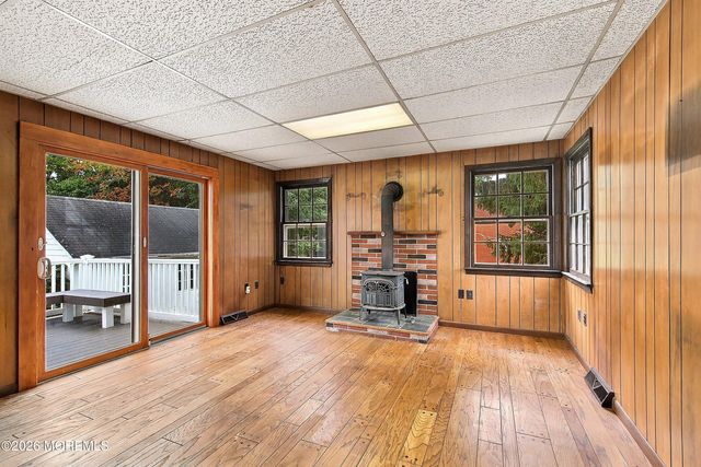 78 Clinton Avenue, Eatontown, NJ 07724