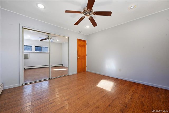 29 Disc Lane, Wantagh, NY 11793