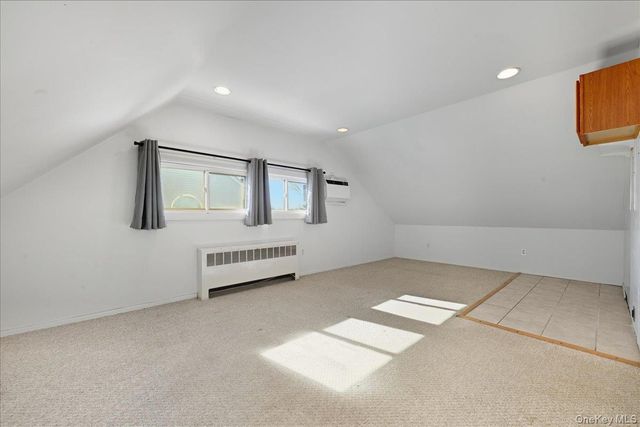 29 Disc Lane, Wantagh, NY 11793