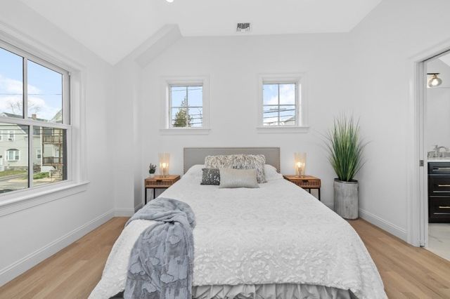 101 Sumner Street 1, Quincy, MA 02169