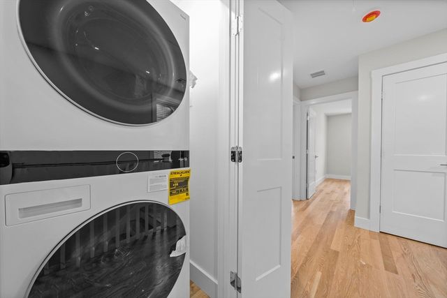 77 Neponset Street 77, Canton, MA 02021