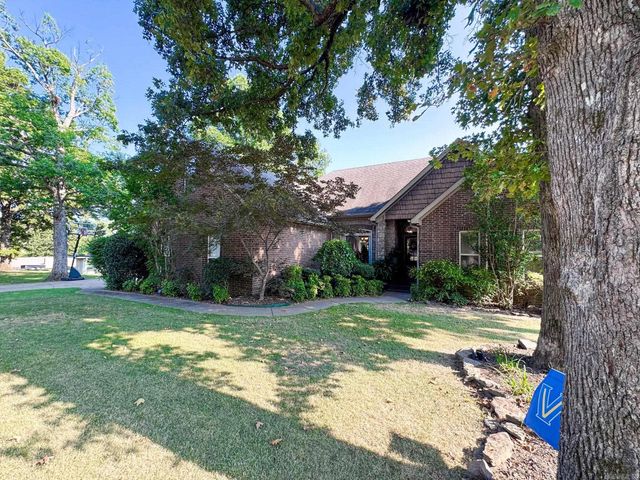 2021 Boundary Oaks Drive, Jonesboro, AR 72404