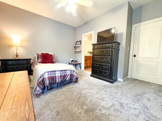 2021 Boundary Oaks Drive, Jonesboro, AR 72404