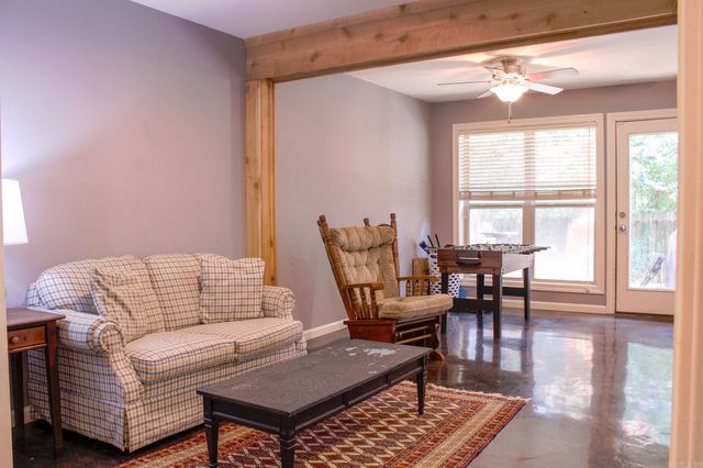 2021 Boundary Oaks Drive, Jonesboro, AR 72404