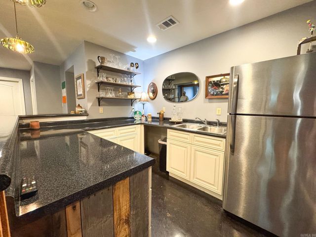 2021 Boundary Oaks Drive, Jonesboro, AR 72404