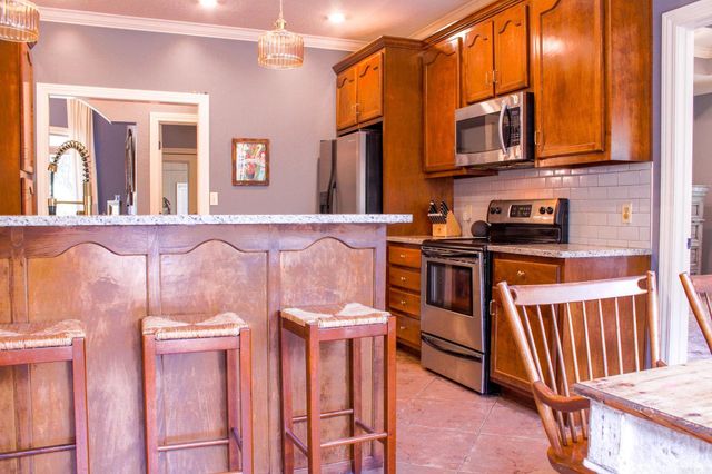 2021 Boundary Oaks Drive, Jonesboro, AR 72404