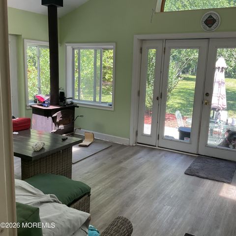 445 Pfister Road, Jackson, NJ 08527