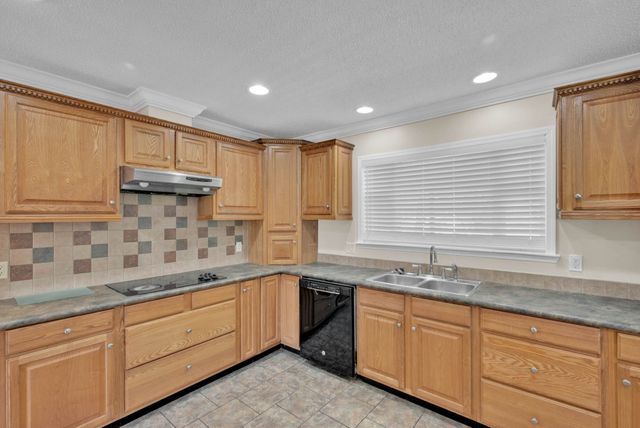 336 Charis Drive, Stonewall, LA 71078