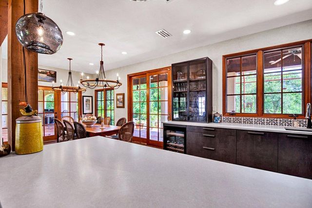 541 Martindale Falls RD, Martindale, TX 78655