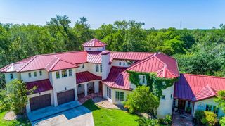 541 Martindale Falls RD, Martindale, TX 78655