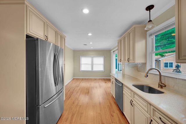 20 Falmouth Avenue 72, Whiting, NJ 08759