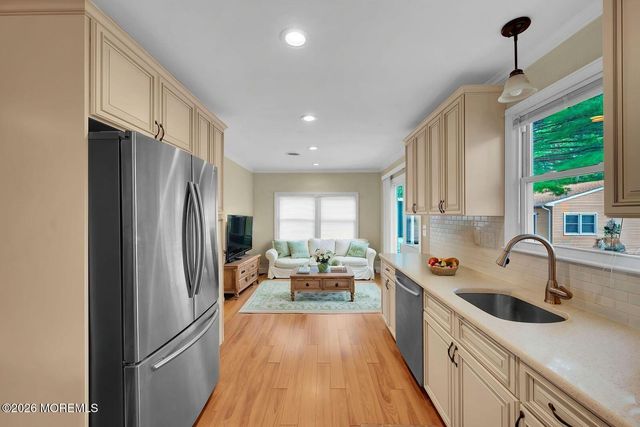 20 Falmouth Avenue 72, Whiting, NJ 08759