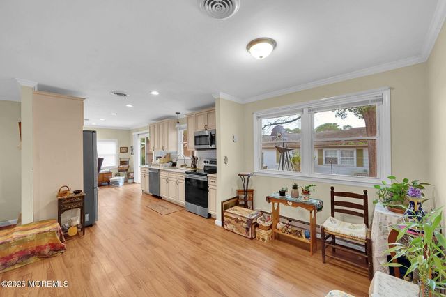 20 Falmouth Avenue 72, Whiting, NJ 08759