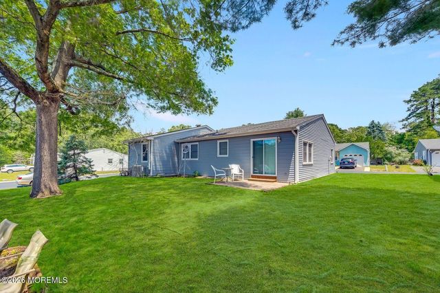 20 Falmouth Avenue 72, Whiting, NJ 08759