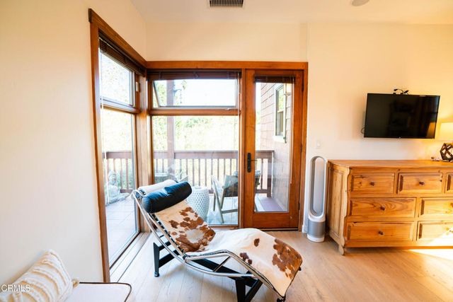 316 W Ortega Street B, Santa Barbara, CA 93101