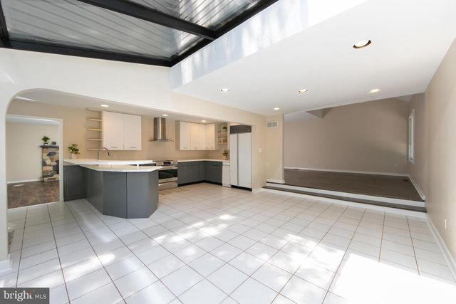 49 BRADFORD WAY, Voorhees, NJ 08043