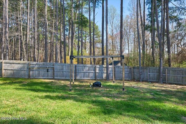 215 Farmhouse Lane, Carthage, NC 28327