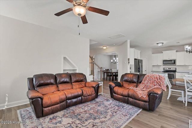 215 Farmhouse Lane, Carthage, NC 28327