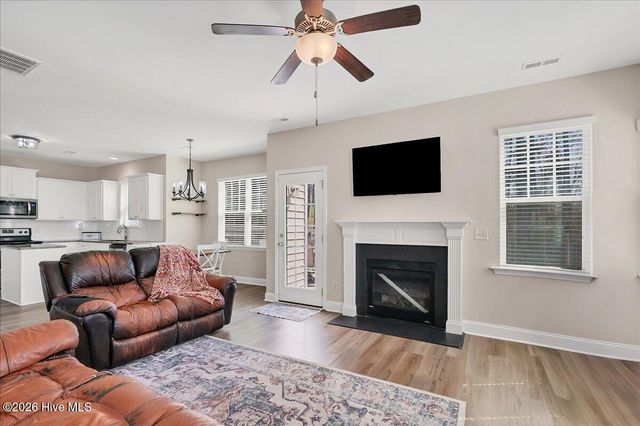 215 Farmhouse Lane, Carthage, NC 28327