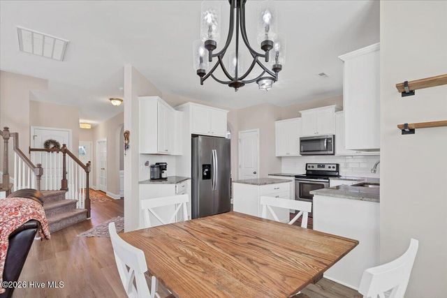 215 Farmhouse Lane, Carthage, NC 28327