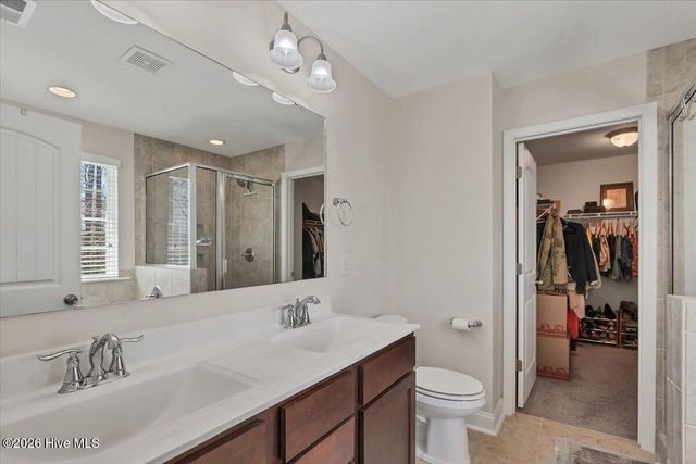 215 Farmhouse Lane, Carthage, NC 28327