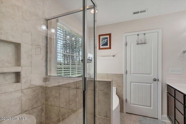 215 Farmhouse Lane, Carthage, NC 28327