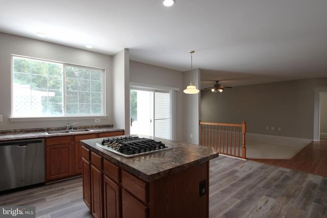 3073 AZALEA SANDS LN, Dumfries, VA 22026