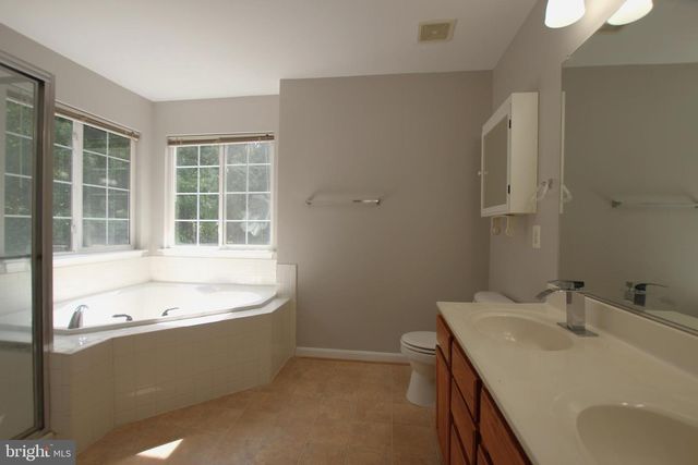 3073 AZALEA SANDS LN, Dumfries, VA 22026
