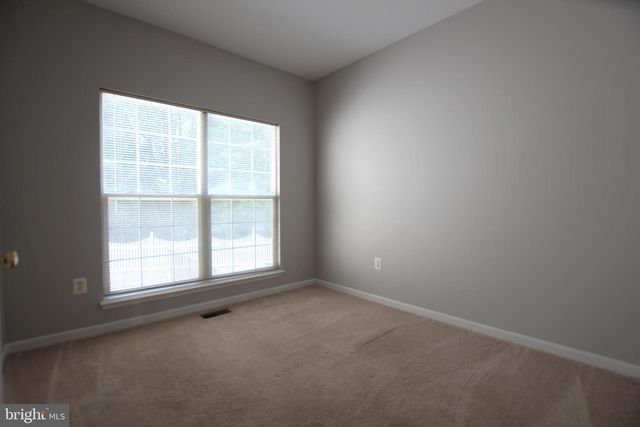 3073 AZALEA SANDS LN, Dumfries, VA 22026