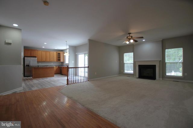 3073 AZALEA SANDS LN, Dumfries, VA 22026