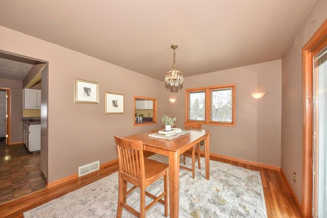 W210N11170 Mountbrooke DRIVE, Germantown, WI 53022