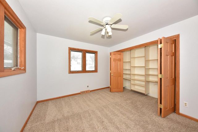 W210N11170 Mountbrooke DRIVE, Germantown, WI 53022