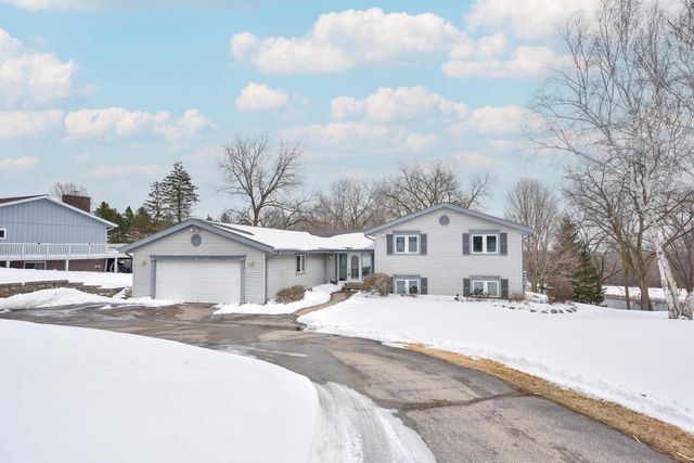 W210N11170 Mountbrooke DRIVE, Germantown, WI 53022